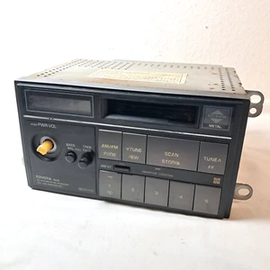 *PARA REPUESTOS* 87-88 Toyota Pickup Camry AM/FM Cassette Radio OEM 86120-32130 - Imagen 1 de 11