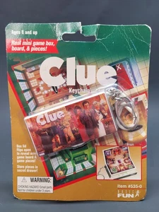 Clue Boardgame Keychain Edition Basic Fun 1998 Vintage Key Chain Board Game - Picture 1 of 8