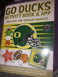 Go Oregon Ducks Activity Book and App by Darla Hall NCAA stickers Cards 2013 - Bild 1 von 7