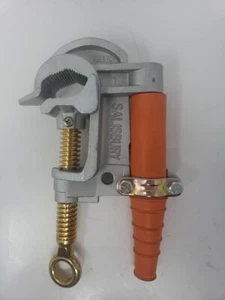 Salisbury Serrated Flat Lower Jaw Grounding Clamp - Picture 1 of 3