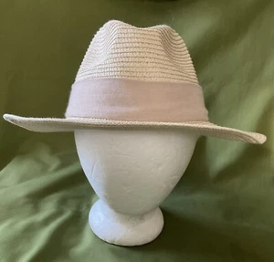 NEW NWOT WOMENS Rachel Zoe Fedora Sun Hat Cream/Beige OS Adjustable - Picture 1 of 7