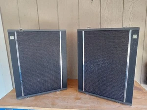 Vintage Akai SS-110 Stereophonic 2 Way Portable Speaker System, 8 Ohm, 20W - Picture 1 of 17