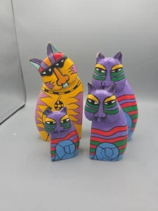 Lotto di 4 gatti in legno dipinti vintage Laurel Burch - Foto 1 di 5