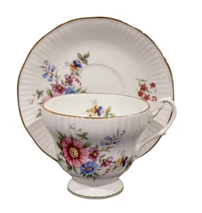 Taza y platillo vintage Royal Minister Bone China Demitasse rosa floral, Inglaterra - Imagen 1 de 11