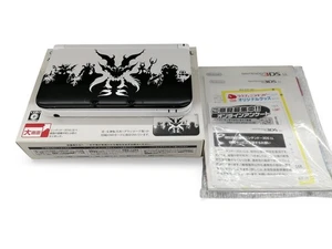 Nintendo 3DS XL Shin Megami Tensei IV Limited Edition Konsole mit Box Near Mint  - Bild 1 von 8