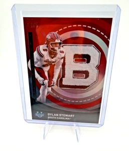 2025 Bowman University Chrome - Lettered Up! Dylan Stewart #LU-16 Red 1/5 SSP - Picture 1 of 4