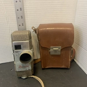 1940s Vintage The Revere Model 8 Regular 8mm Movie Camera With Case works - Picture 1 of 11