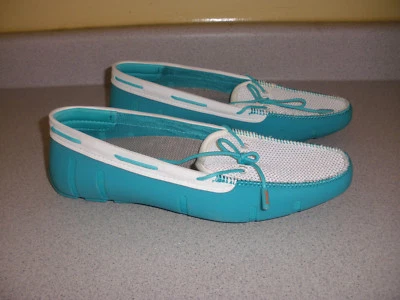 NUEVO EN CAJA MOCASÍN DE ENCAJE PARA MUJER NATACIÓN US 10 EUR 40 TURQUESA/BLANCO Foto 1 de 4