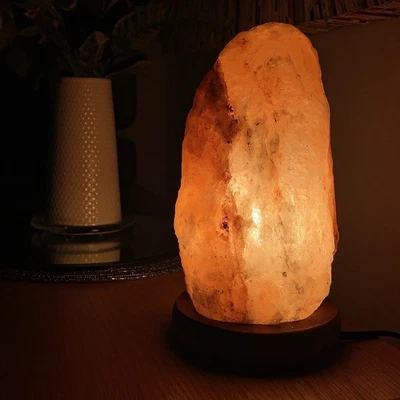 Himalayan Salt Lamp Natural Stone Rock Crystal Night Warm Light  1.5-2kg - Image 1 of 3