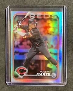 2024 Topps Series 2 Baseball Noelvi Marte RC Foglio Arcobaleno #548 Rosso - Foto 1 di 2
