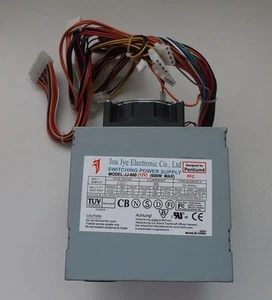 Jou Jye Electronic Co JJ-600 600 vatios Fuente de alimentación - Imagen 1 de 1