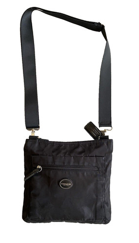 Borsa a tracolla Coach Signature Getaway Nylon File F77408 nera usata in ottime condizioni Y2K