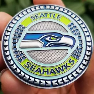 PREMIUM NFL Seattle Seahawks Poker Card Guard Chip Protector Golf Marker Coin  - Bild 1 von 2