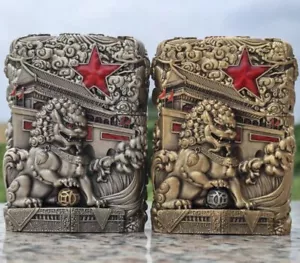 Nuevo encendedor de aceite Zippo León oro o plata con caja - Imagen 1 de 13