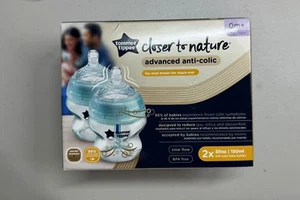 Tommee Tippee Baby Bottles 2 Pack 0months 5 oz Anti-Colic Safety Heat Sensing - Picture 1 of 2