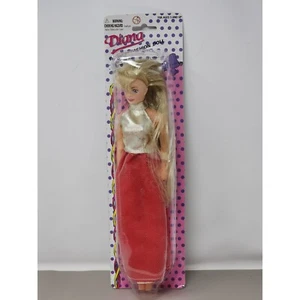Vintage Diana Doll Clone Fashion Doll 11 1/2" gonna rossa top oro - Foto 1 di 9