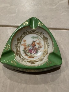 Pair Of Porcelain Hand painted Courting Scene Ashtray Made In Occupied Japan - Picture 1 of 4