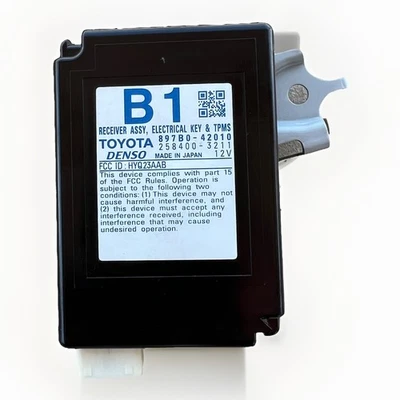 Conjunto receptor llave eléctrica y TPMS 897B0-42010 Toyota RAV4 gasolina 2014 2013  Foto 1 de 3