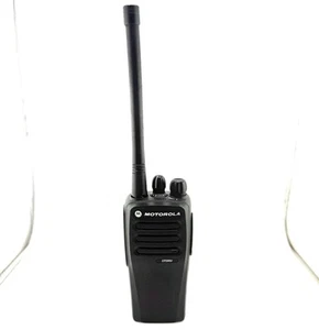 Motorola CP200D Radio 2 Way VHF 16 Channels AAH01JDC9JA2AN Excellent - Zdjęcie 1 z 13
