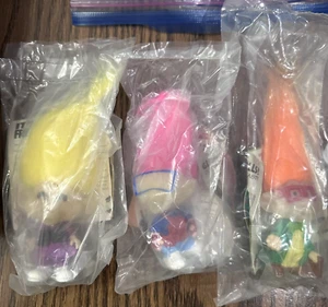 1993 Set of 3 GLOW-IN-THE DARK Trolls Burger King Promo Toys Kids Meal SEALED - Picture 1 of 2