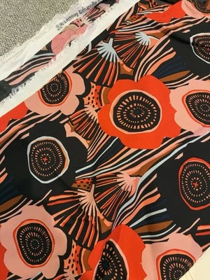 Pip & Lo de tela de rayón. Joyas de jardín "Jardines místicos" nube 9 - 3 yardas Foto 1 de 4