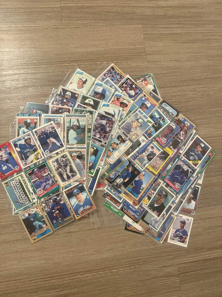 Lote de tarjetas de béisbol Toronto Blue Jays de colección-modernas con estrellas y números de equipo Foto 1 de 4