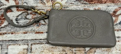 Tory Burch Logo Wristlet Taupe Pebbled Leather Wristlet  Wallet EUC!! - Image 1 of 4