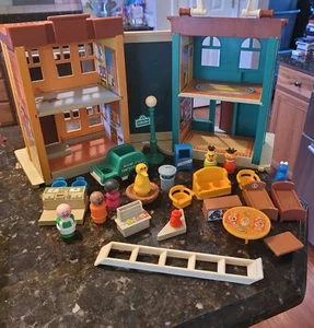 Vtg 1974 Fisher-Price Sesame Street #938 Little People Play Family Set W/ Ladder - Picture 1 of 24