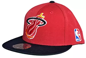 Miami Heat Fitted Hat Cap by Mitchell & Ness NBA HWC 100% Wool Red & Black - Picture 1 of 5