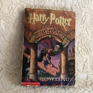 Harry Potter and the Sorcerer's Stone by J. K. Rowling 1999 Paperback - Picture 1 of 3