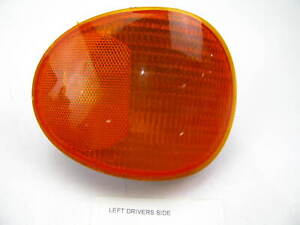 OUT OF BOX - Sterling Left Drivers XC45-15A425-A Parking Corner Light Lamp Lens