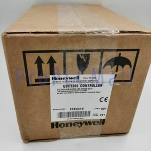 NEW HONEYWELL CONTROLLER DC3200-EB-2A0R-160-00000-00-0 1PC - Picture 1 of 5