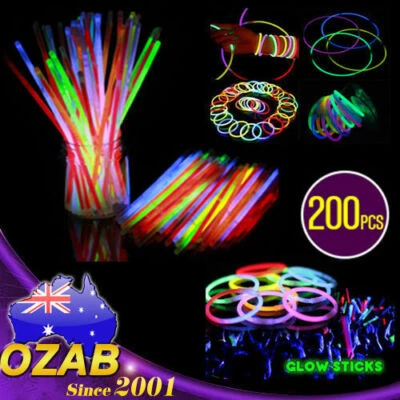 200 Color Mixed Glow Sticks Bracelets Light Party glowsticks glow in the dark - image 1 of 4