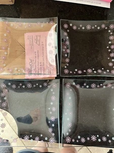 Pampered Chef Daisy Dessert Plates Set 4 6" Square 2818 Retired Help Whip Cancer - Picture 1 of 4