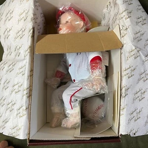 1990 Doll Baseball Ashton Drake "Michael"  Yolanda's Picture Perfect Babies NIB - Picture 1 of 9