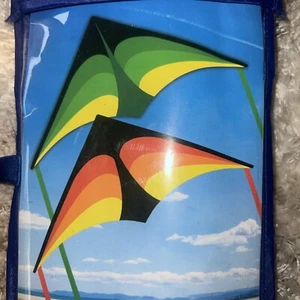 Delta Kite -New - Picture 1 of 4