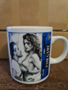 Cindy Crawford William Baldwin Fair Game Warner Bros Cup Mug Collectable China - Picture 1 of 5