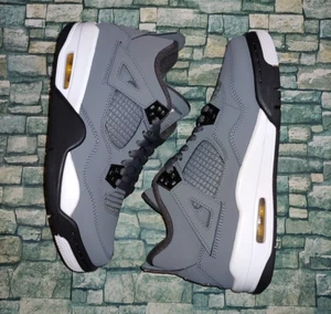 Taglia 7Y - Jordan 4 Retro Low Cool Grigio NUOVO Autentico - Foto 1 di 9