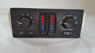 03-09 Chevy Trailblazer EXT GM Control de temperatura manual opt CJ3 OEM 10395426 Foto 1 de 4