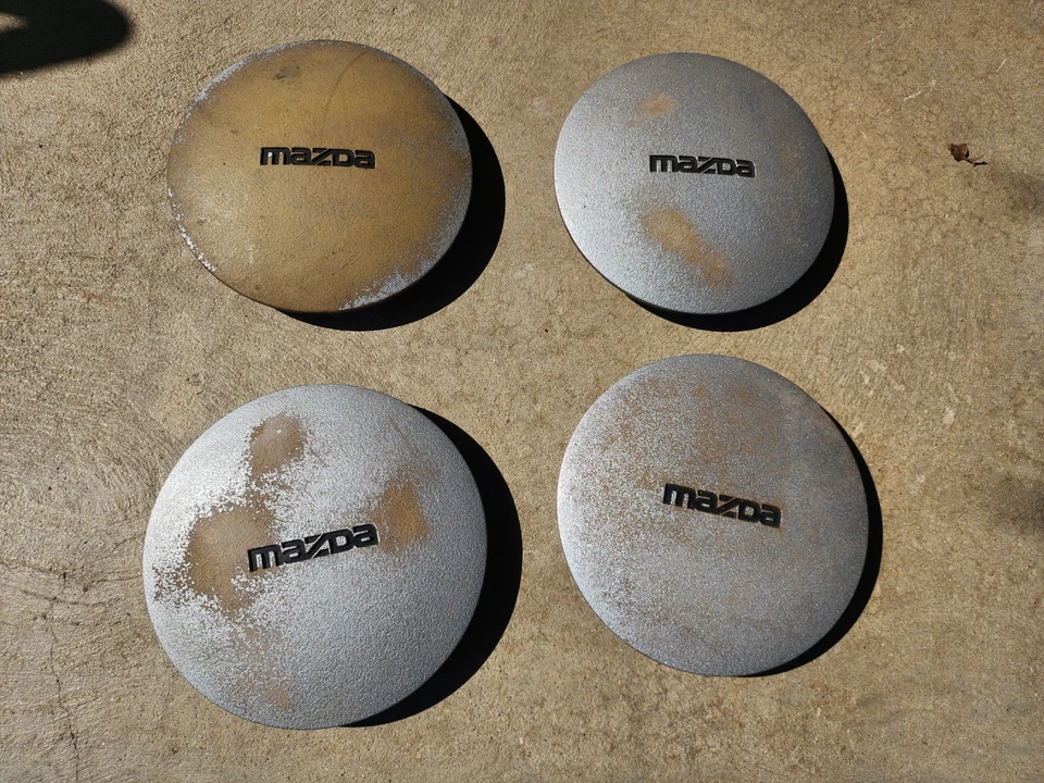 Mazda MX5 Miata  Hubcaps - Image 1 of 2