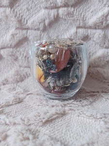 Lot Of Vintage & Modern Single Earrings Craft Upcycle Repurpose Jewelry Jar 1 Lb - Picture 1 of 11