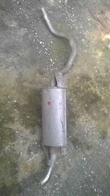 Silenciador escape Alfa Romeo Alfetta GT (serie 116) 1.6,1.8 y 2.0 a NOS  Foto 1 de 4