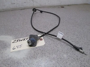 05-10 JEEP GRAND CHEROKEE FACTORY RADIO ANTENNA FENDER MOUNT BRACKET w/CABLE - Picture 1 of 3
