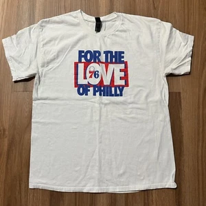 T-shirt For The Love of Philly 76ers Sixers NBA Playoff Gildan taglia L bianca - Foto 1 di 6