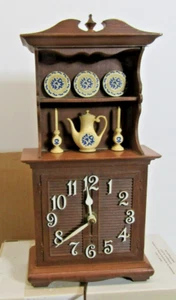 Spartus Vintage Clock China Hutch Electric Brown Works no tick like current ones - Picture 1 of 7