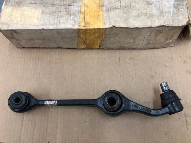 1981-1983 FORD ESCORT & MERCURY LYNX CONTROL ARM; NORS TRW LH117 (FR. PASS SIDE) - Изображение 1 из 3