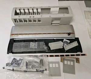 Bachmann G Scale Undecorated Combine Parts Kit - READ REVIEW - Picture 1 of 9