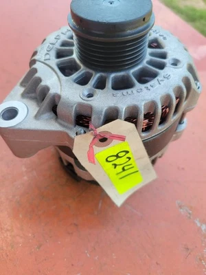 Alternator For Oldsmobile Intrigue 1999-2002 V6 3.5L 214cid 8241 90-01-4357 - Image 1 of 3