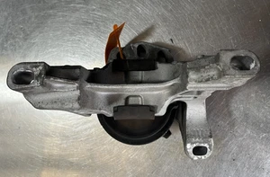 MAZDA CX-5 ENGINE MOUNT MOTOR 2013 2.2 DIESEL MANUAL (2012-2016) - Picture 1 of 6