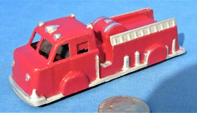 Die Cast Fire Engine ~ 1950’s In Store Package - Image 1 of 4